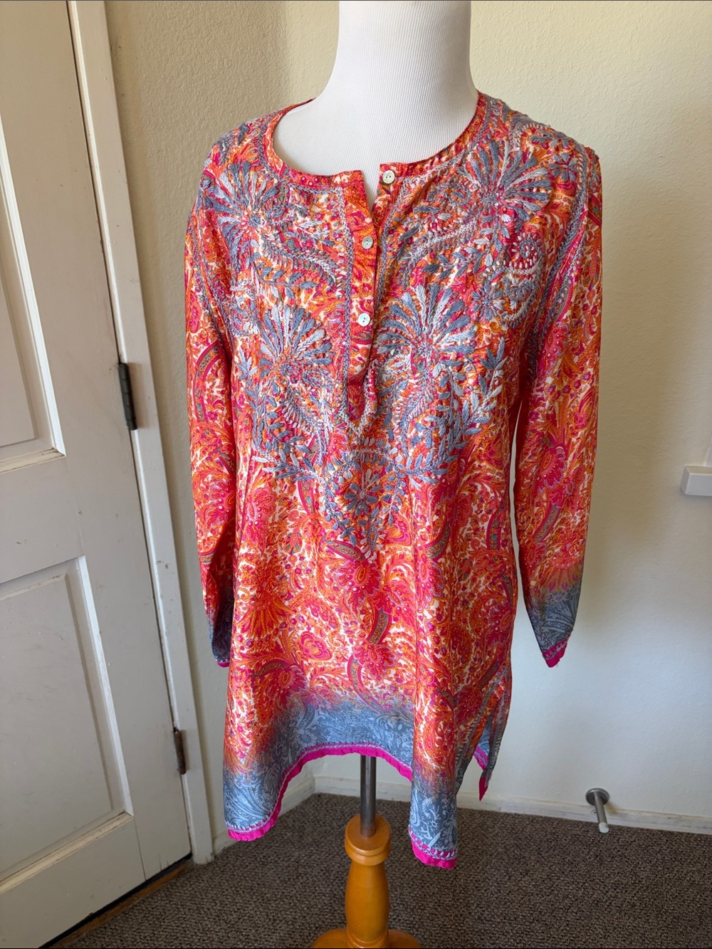 Dolma Paisley Embroidered Henley Tunic in Pink-Orange Silk